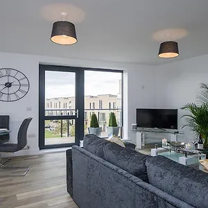  Apartment Tailored - De Havilland House